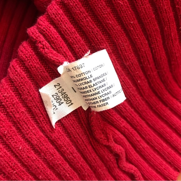 GAP | Y2K Long Sleeved Sporty Red Mock Turtle Neck Sweater w/ White Stripes - Picture 10 of 16